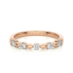 0.26 Carat H Color VS1 Clarity Diamond Studded Natural Diamond Ring