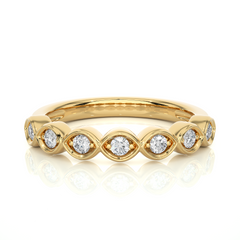 0.21 Carat G Color VS1 Clarity Diamond Studded Natural Diamond Ring