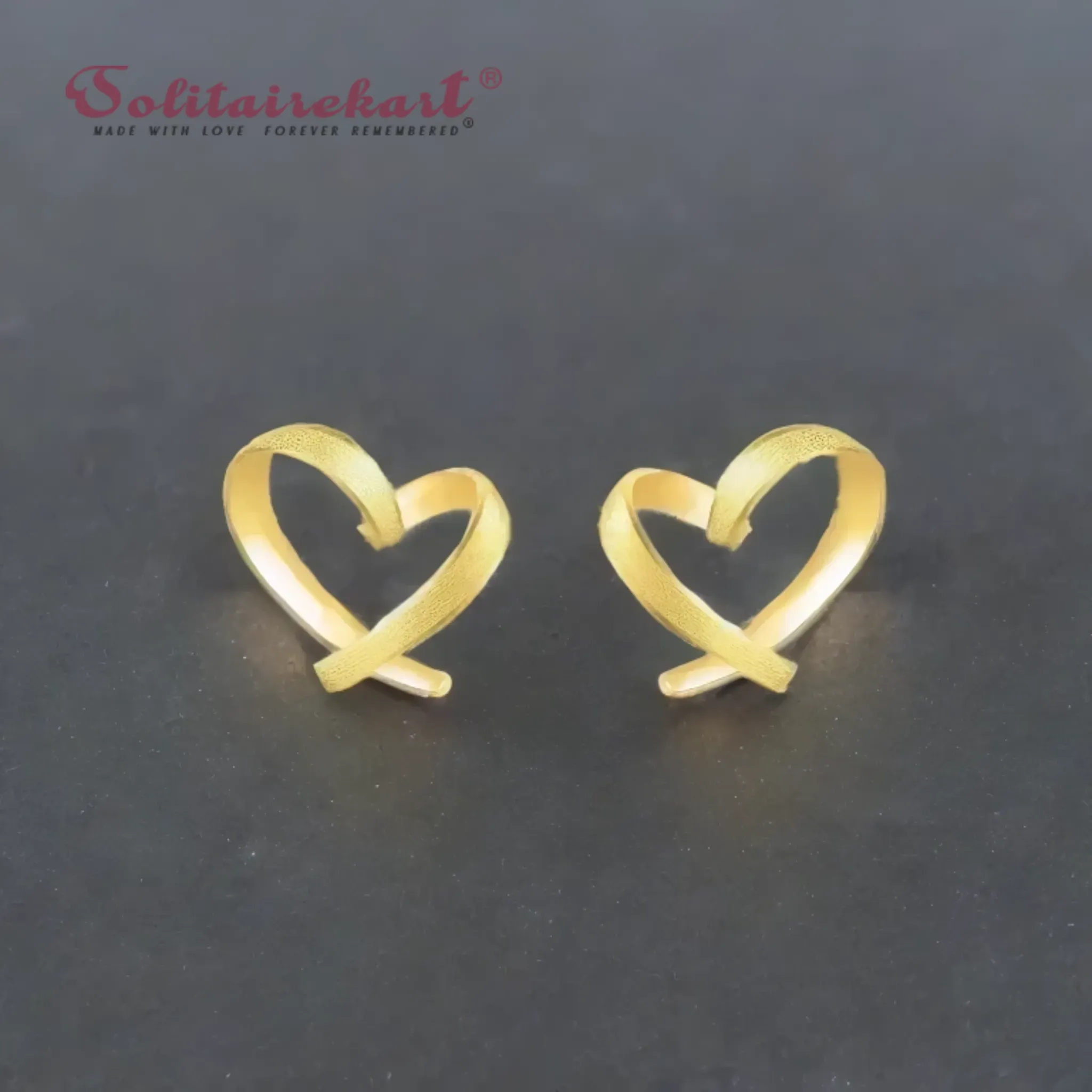 14K Gold 1.39grm Infinity Heart Studs
