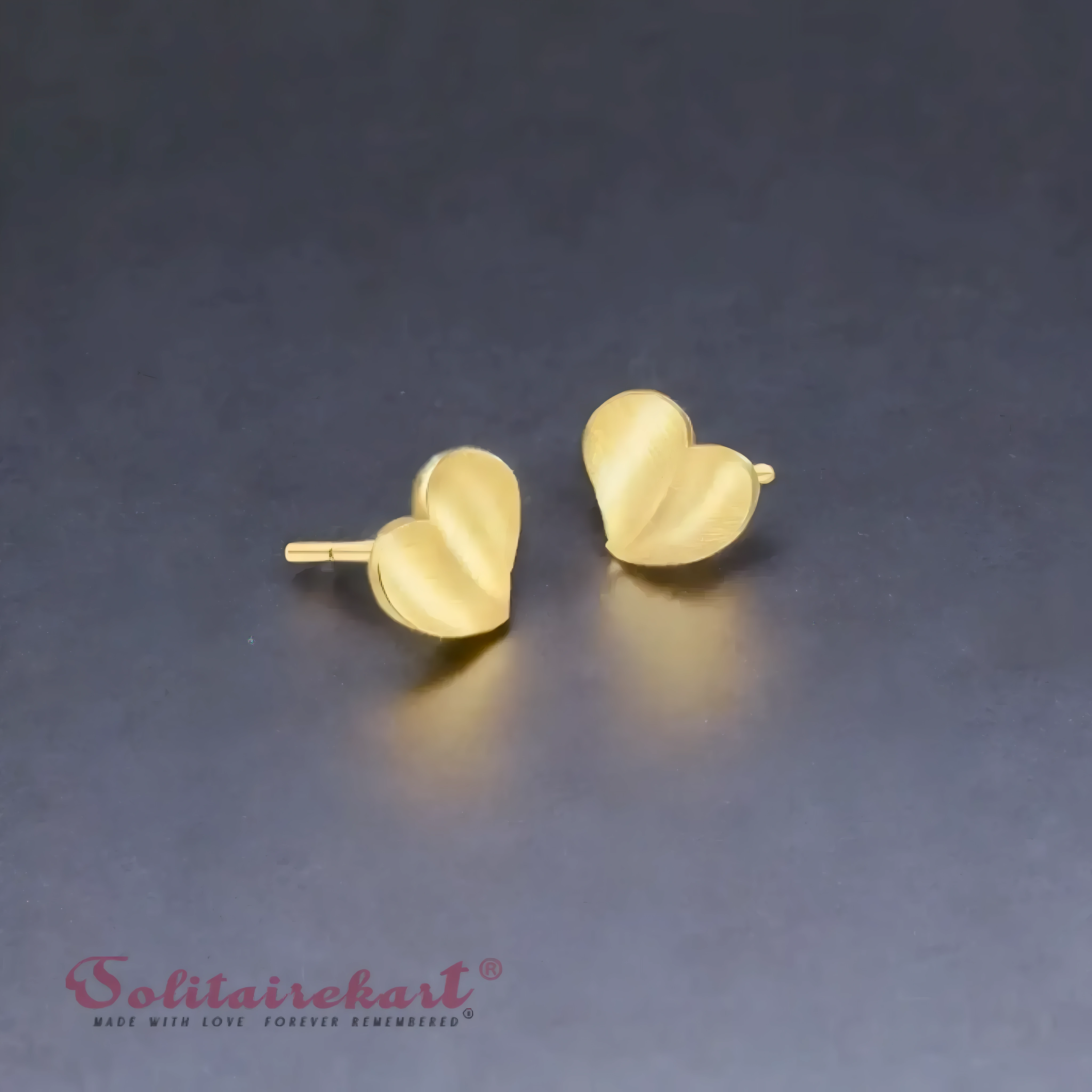 14K Gold 2.17grm Golden Petal Heart Studs