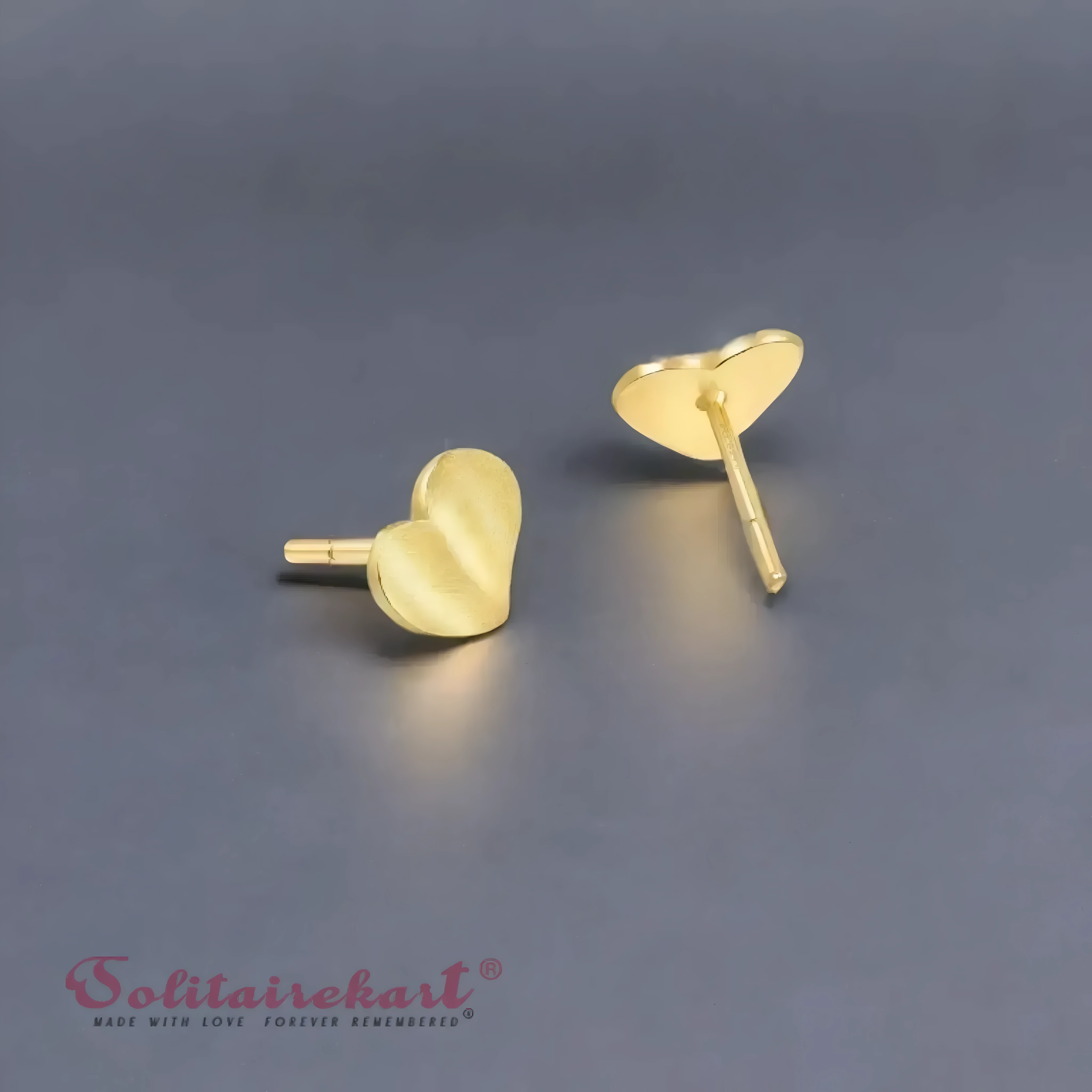 14K Gold 2.17grm Golden Petal Heart Studs