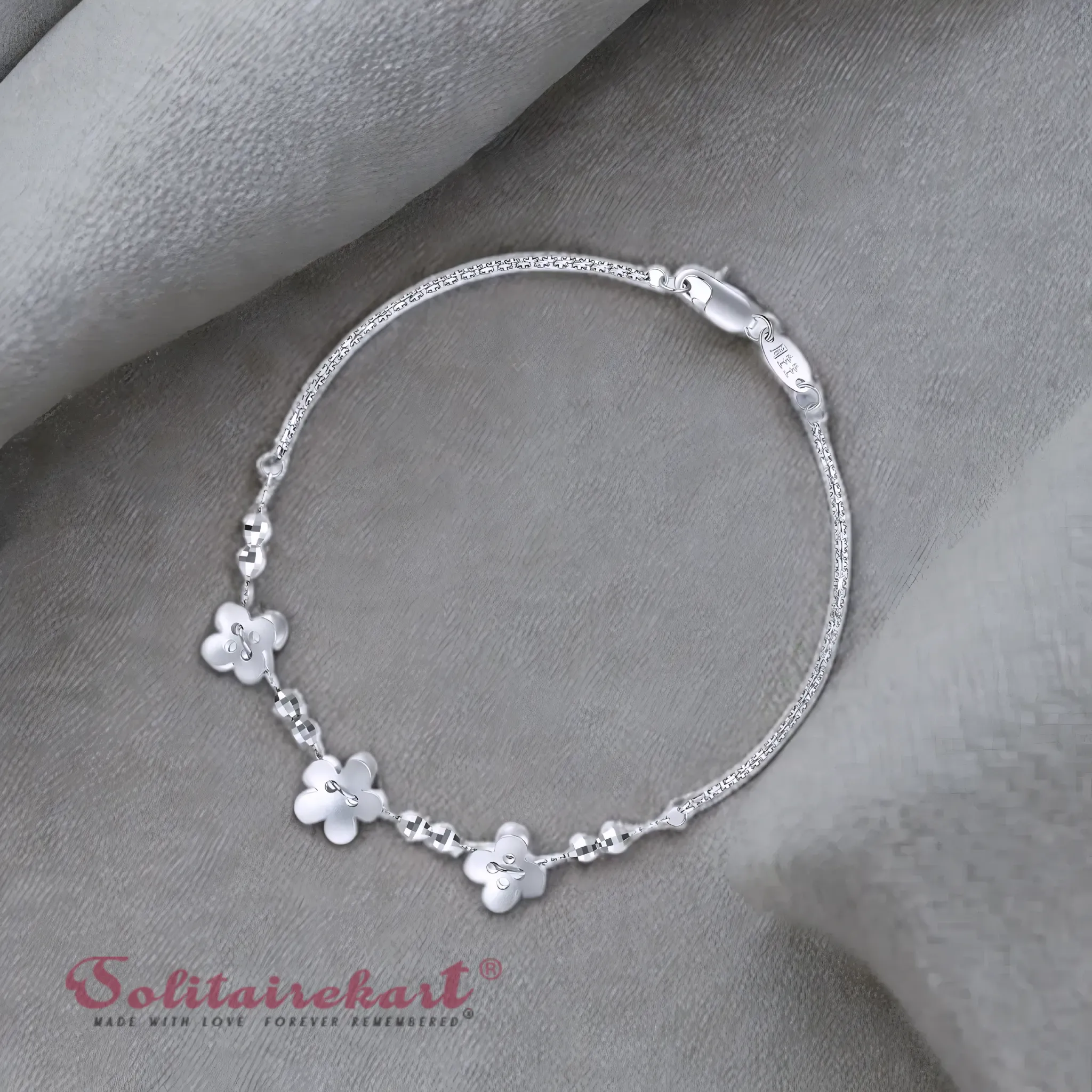 Solitairekart Platinum Floral Charm Bracelet 3.444gm Weight For Woman.