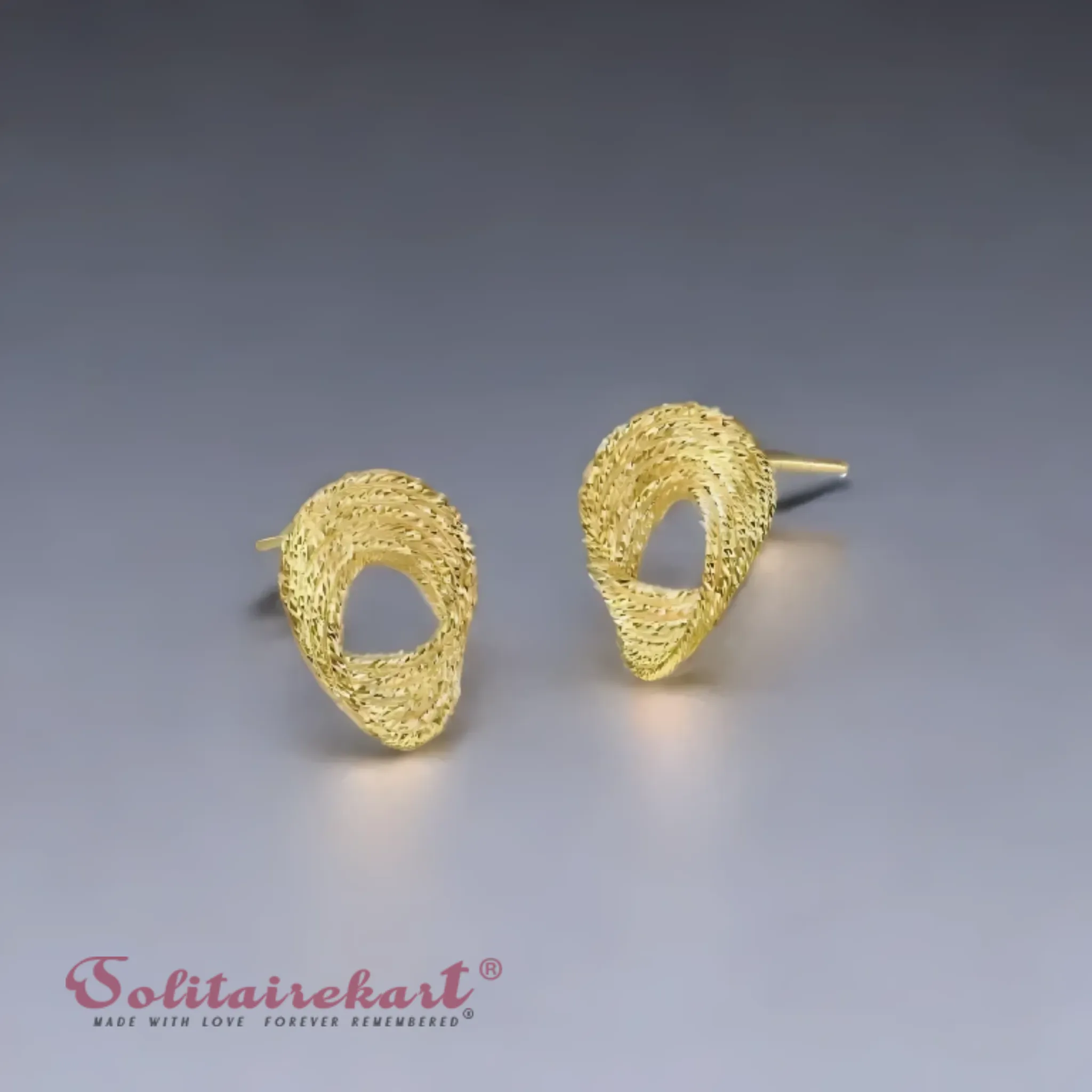 14K Gold 3.26g Oval-Shaped Stud Earrings