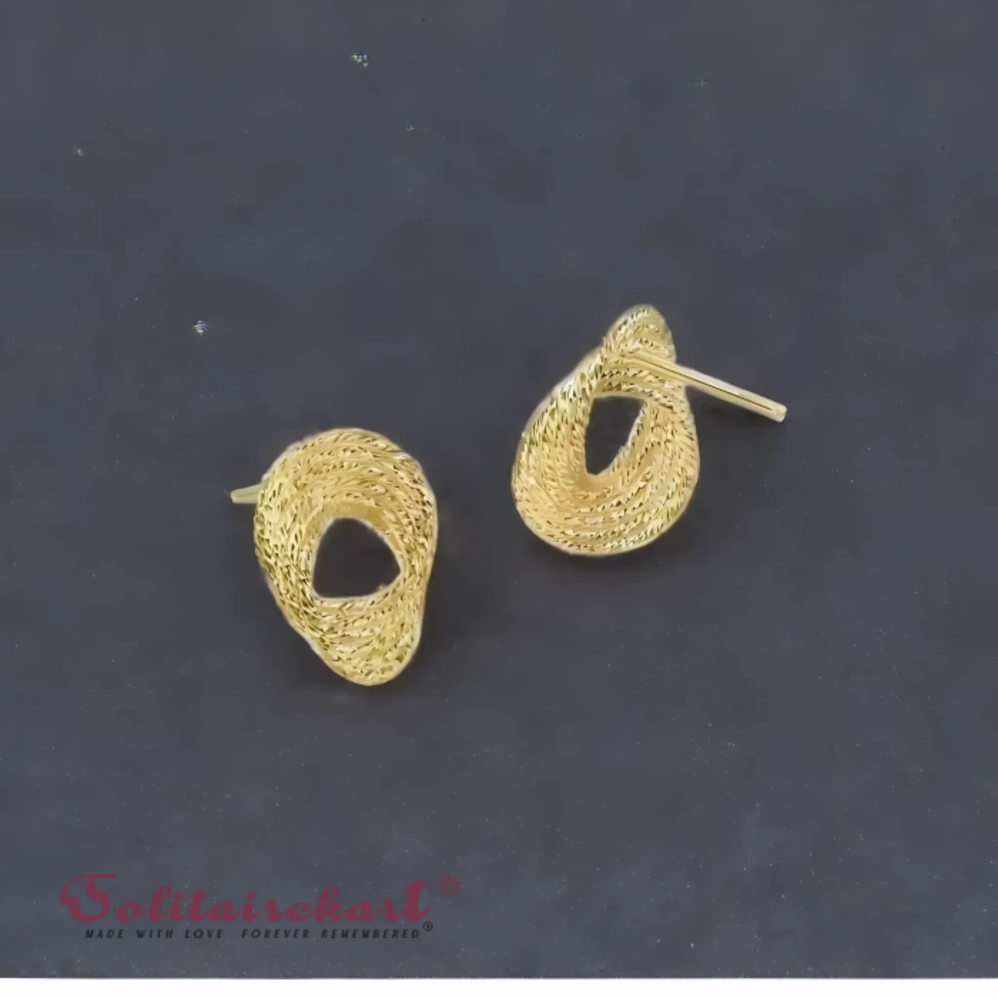 14K Gold 3.26g Oval-Shaped Stud Earrings