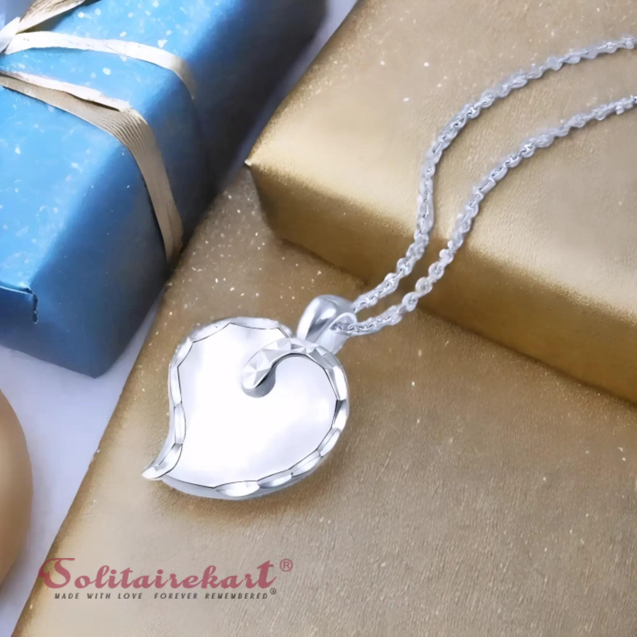 Solitairekart Heart Shape Platinum Pendant 2.882gm Weight For Woman.