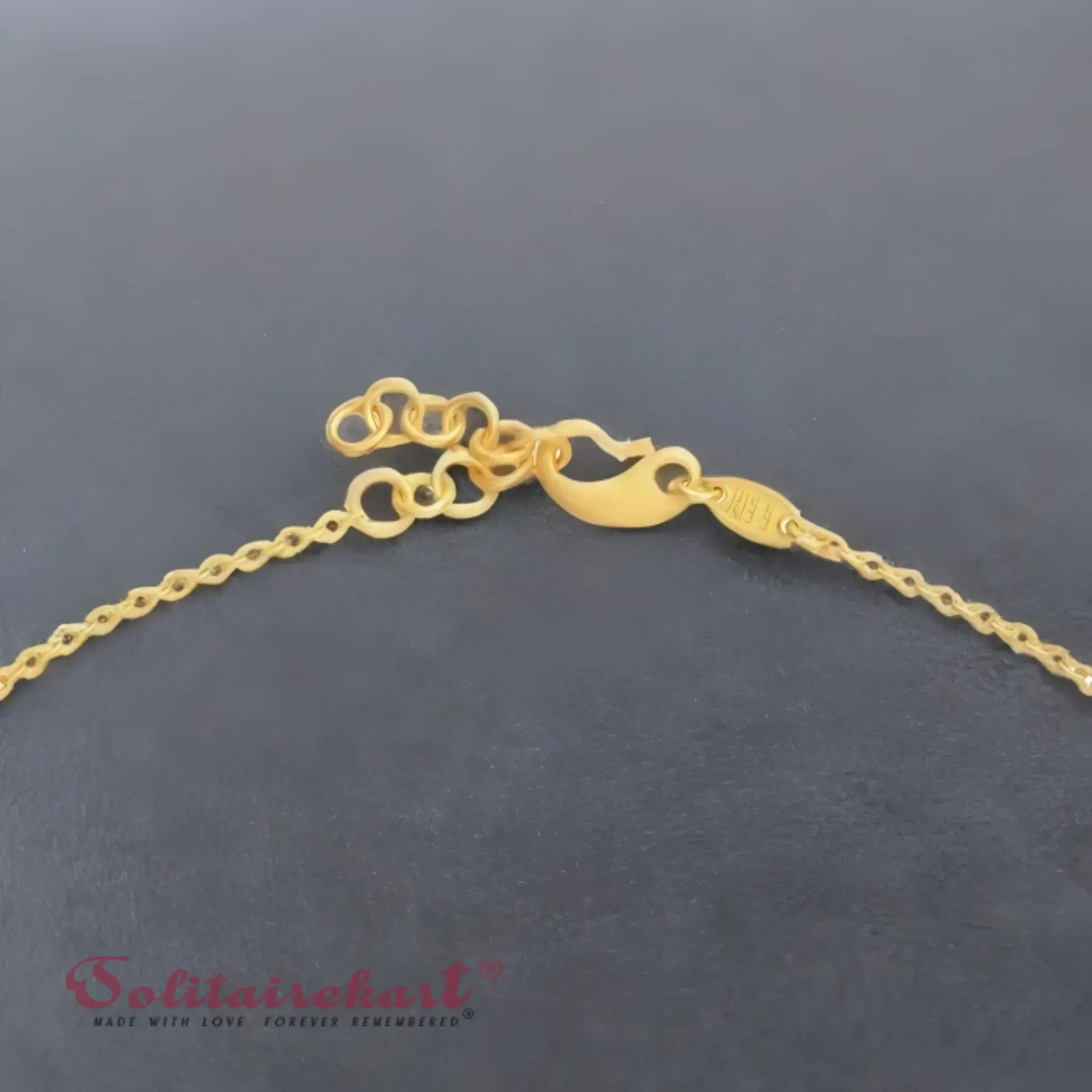 14K Gold Three Flower Pendant