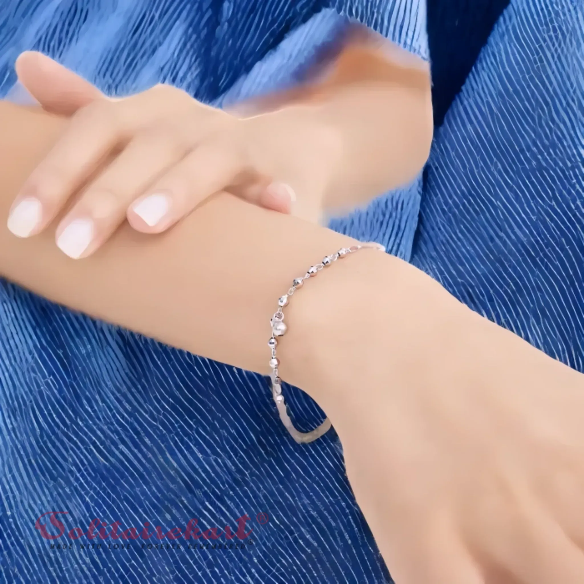 Solitairekart Platinum Beaded Charm Bracelets 3.706gm Weight For Woman.