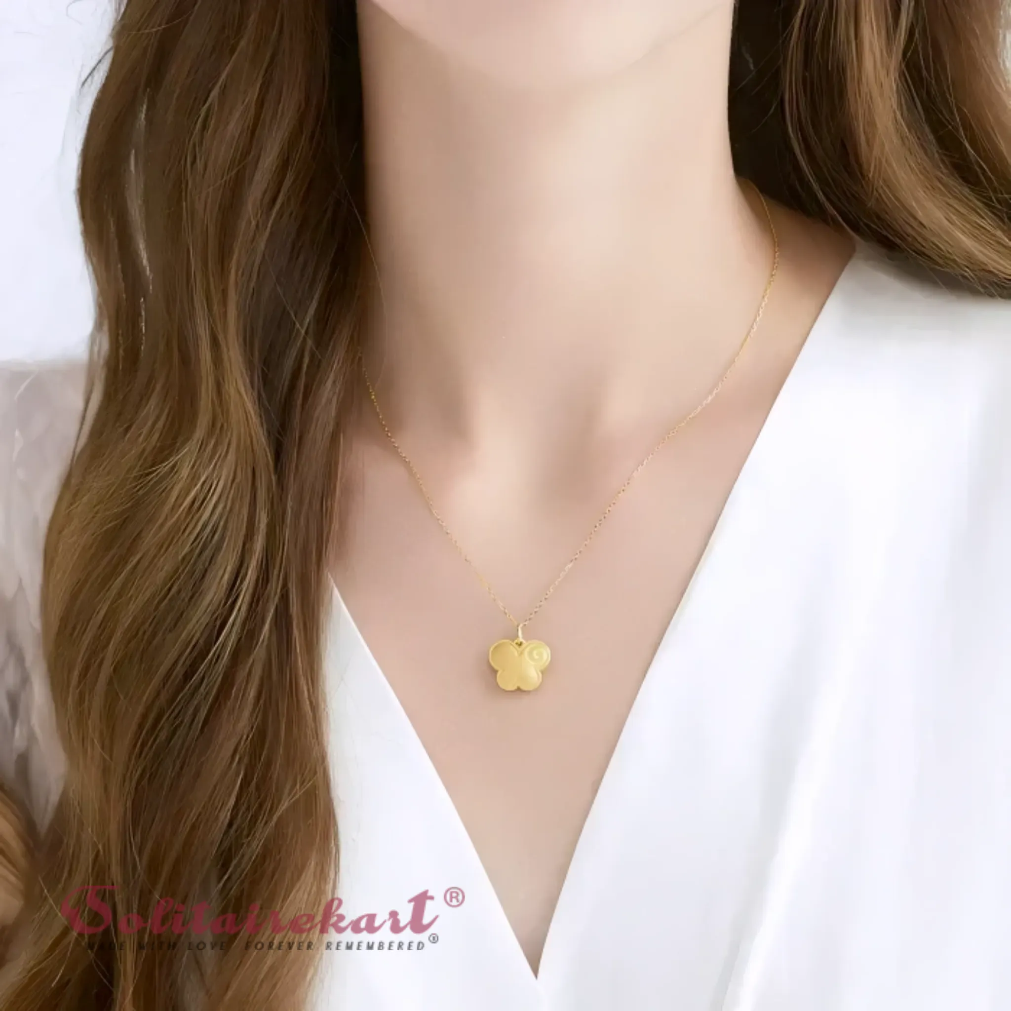 14K Yellow Gold Butterfly Pendant 2.40g