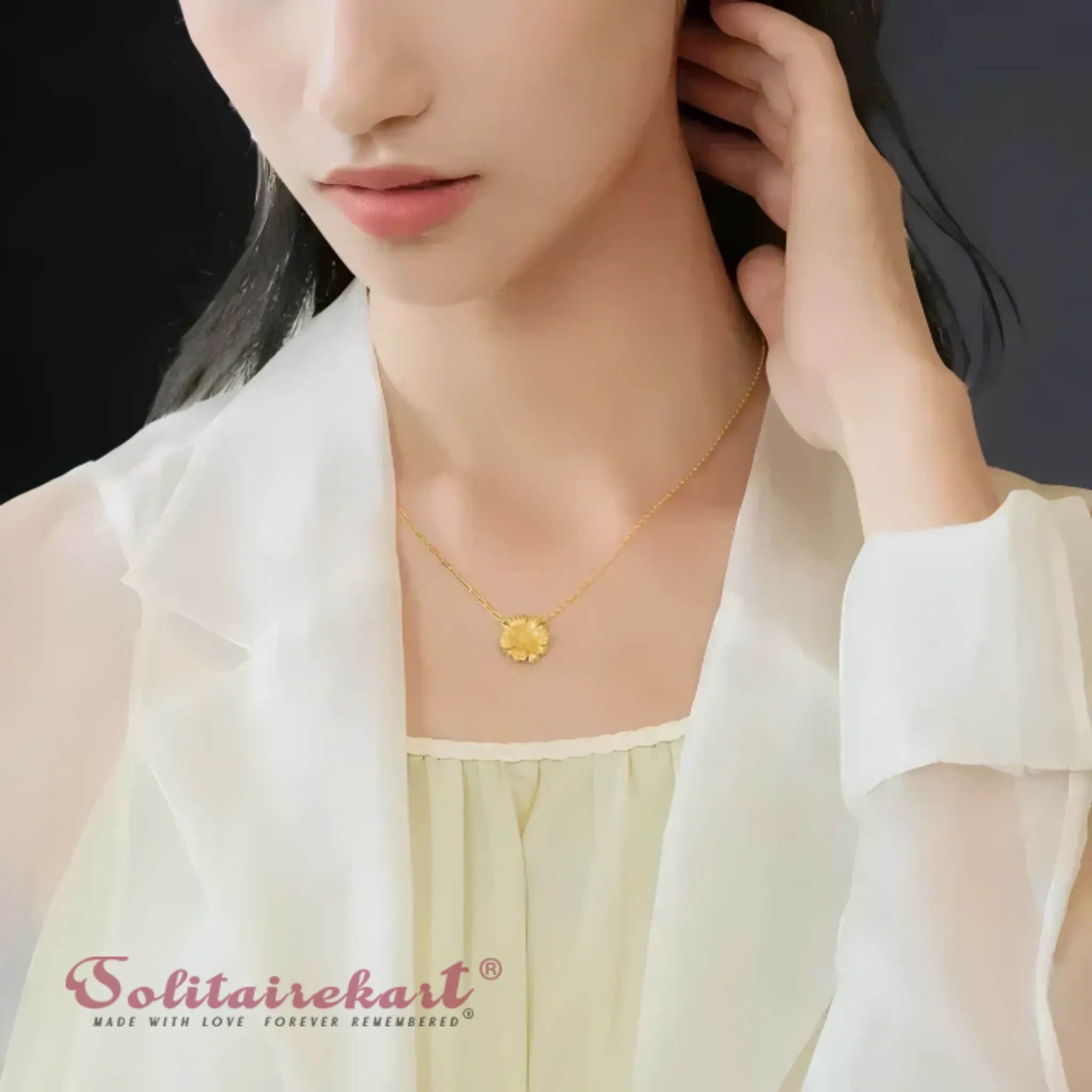 14K Yellow Gold Blossom Flower Pendant 4.31g