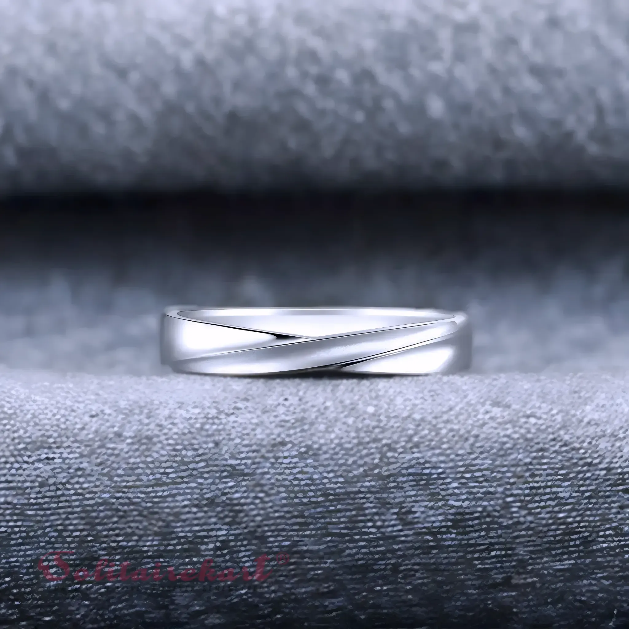 Solitairekart Platinum Cross Style Band gm 4.08 Weight For Unisex.