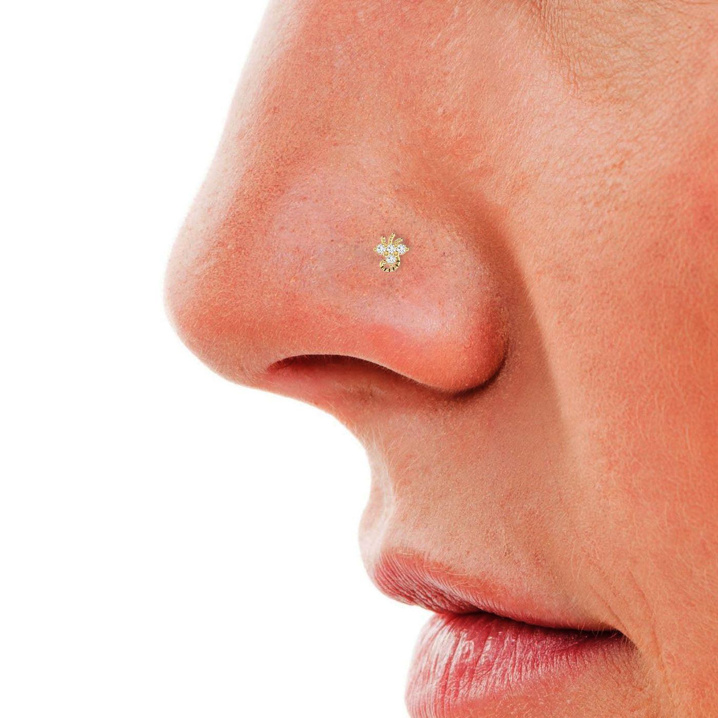 14K Gold Floral Cluster With Gold Detailing Design 0.12ct Lab Grown Diamond Nose Pin