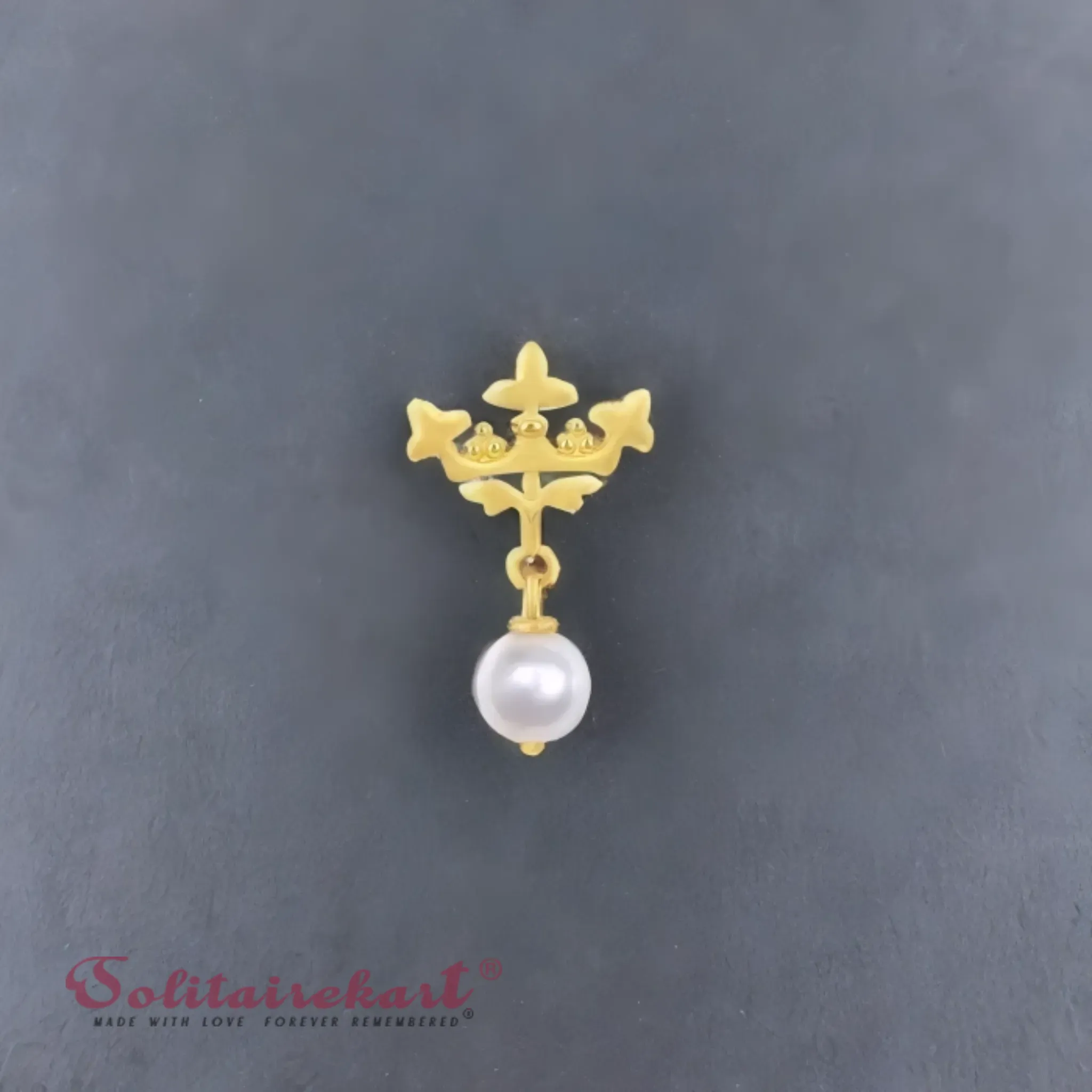 14K Gold Crown Pearl Earring