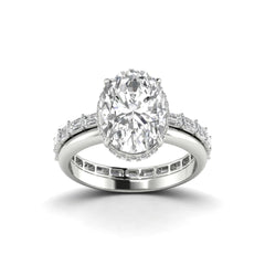 SolitaireKart 7.57 Carat White Gold Lab Grown Diamond Engagement Ring – F Color VS2 Clarity