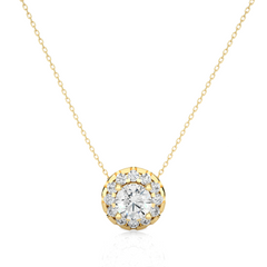 0.34 Carat G Color VS1 Clarity Diamond Studded Natural Diamond Pendant