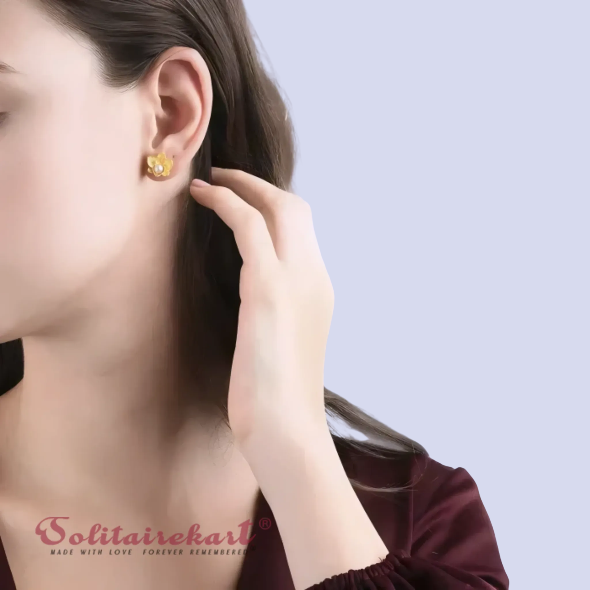 Solitairekart 14K Gold 3.67grm Floral Blossom Stud Earring