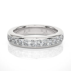 0.55 Carat G Color VS1 Clarity Diamond Studded Natural Diamond Ring