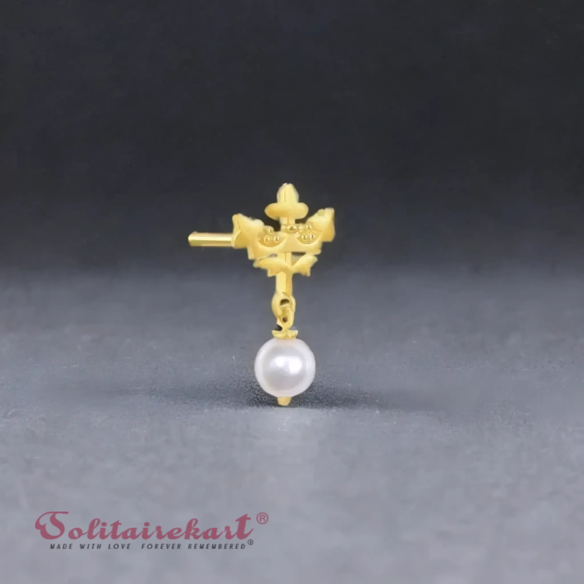 14K Gold Crown Pearl Earring