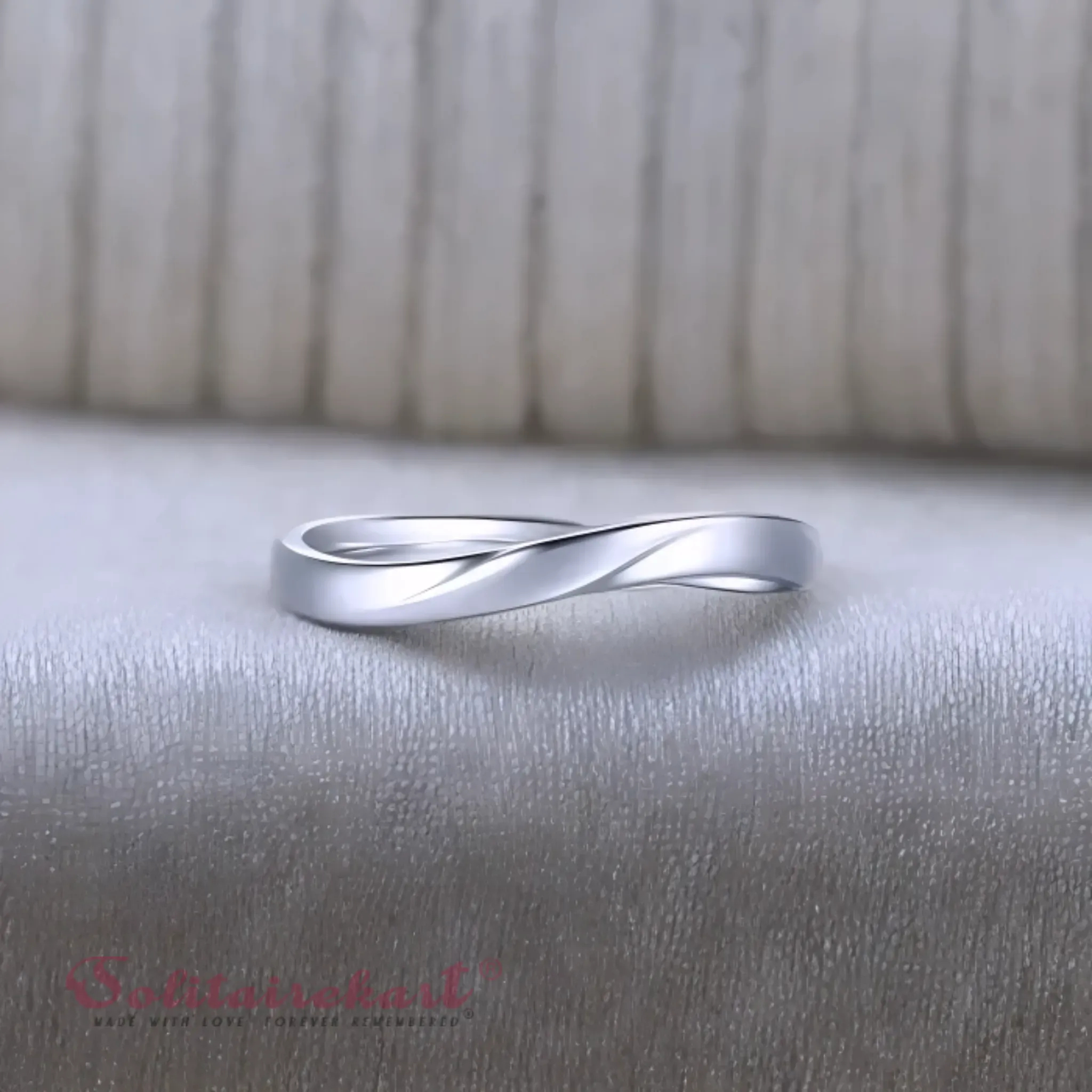 Solitairekart Platinum Cross Style Band 5.502gm For Unisex.