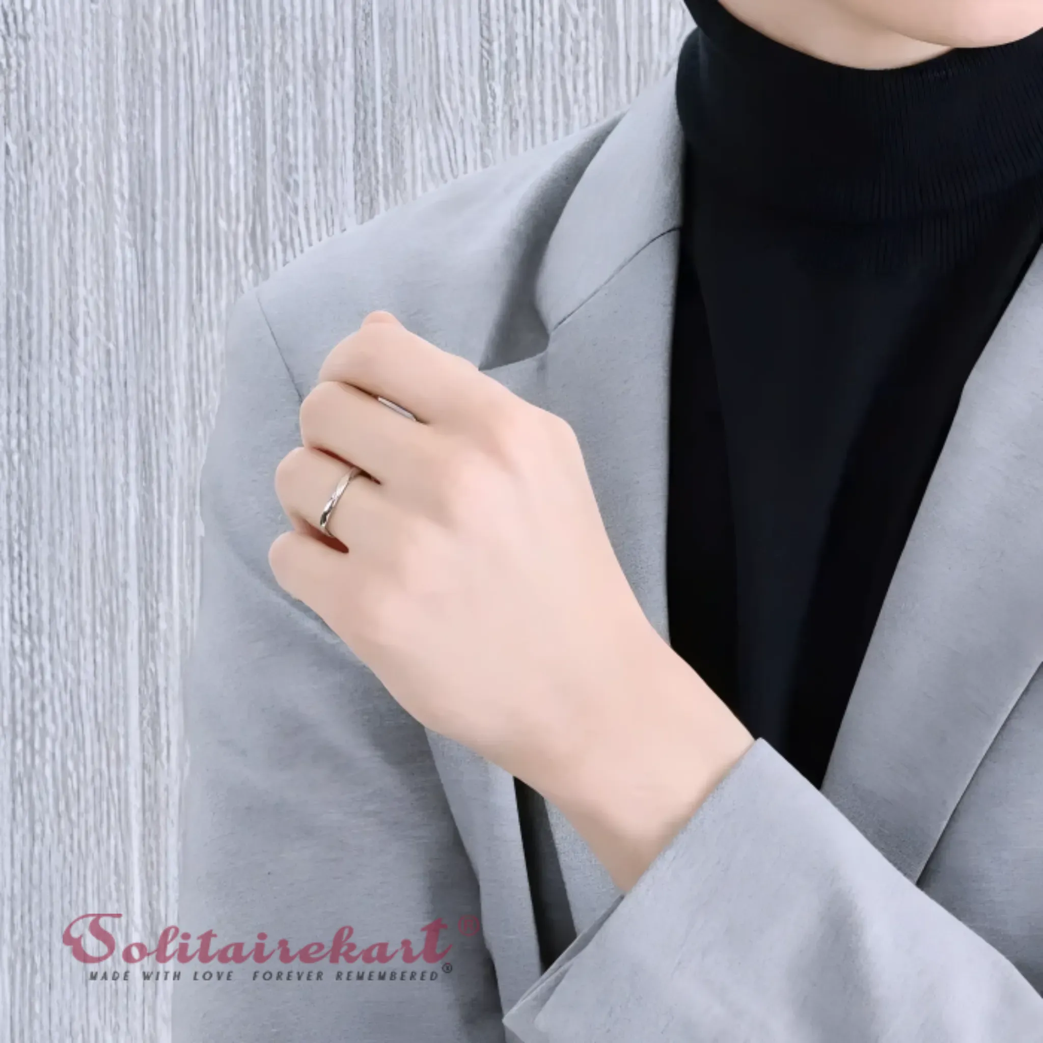Solitairekart Platinum Twisted Style Band Ring 4.641gm For Unisex.