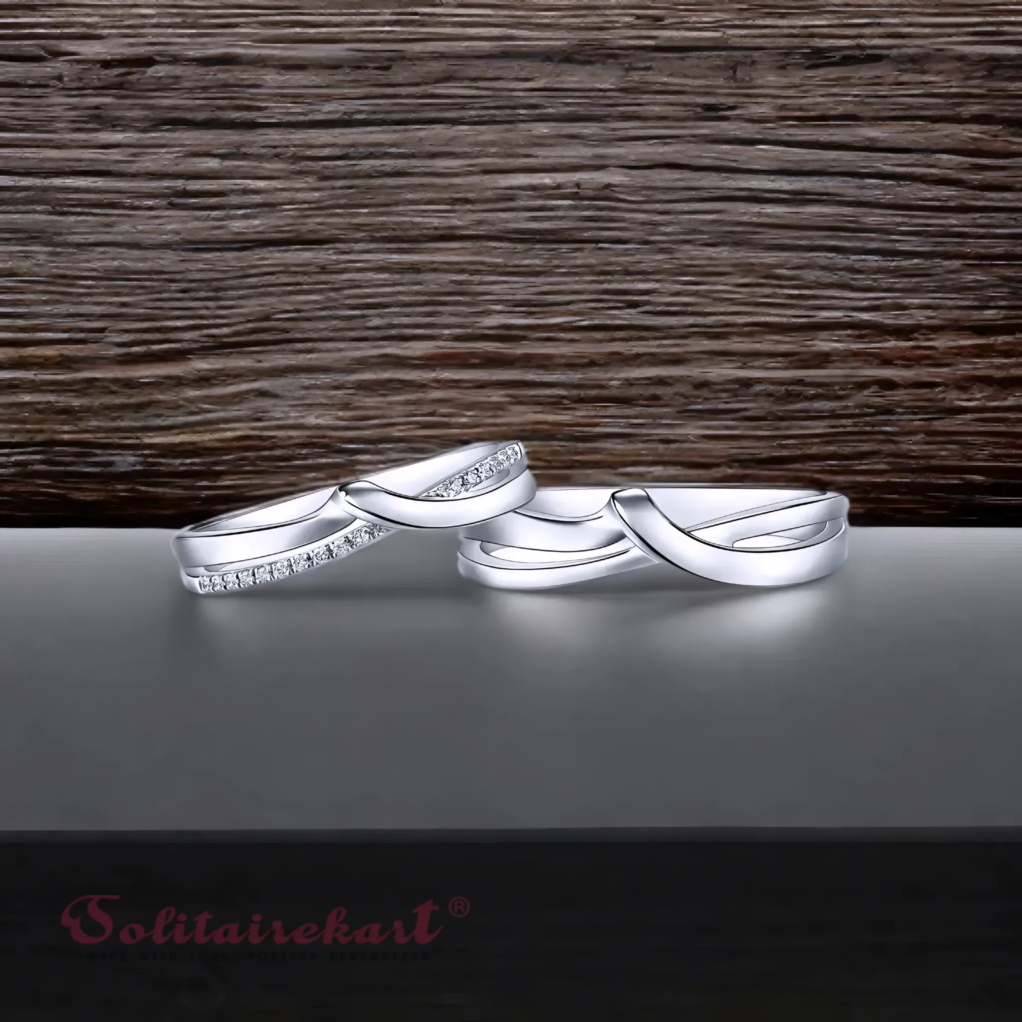 Solitairekart Platinum Rolling Style Band 4.604gm For Unisex.