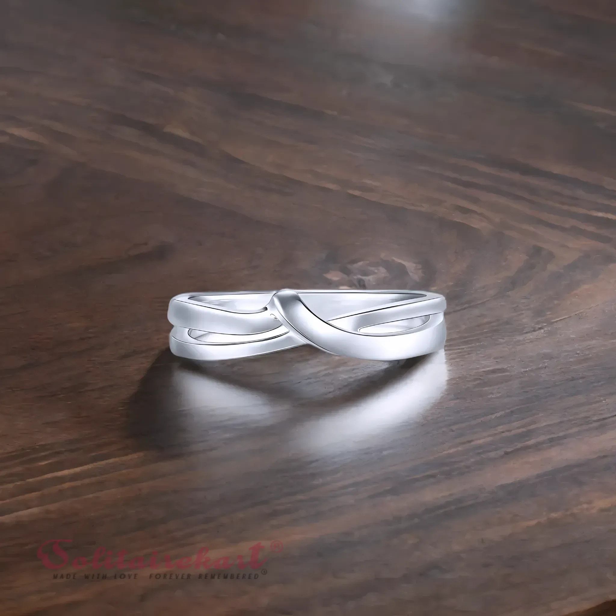 Solitairekart Platinum Rolling Style Band 4.604gm For Unisex.