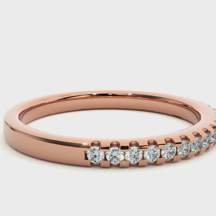 0.20 Carat HI Color VS1 Clarity Diamond Studded Natural Diamond Ring.