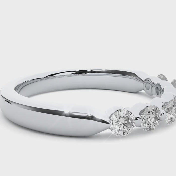 0.52 Carat IJ Color VS1 Clarity Diamond Studded Natural Diamond Ring.