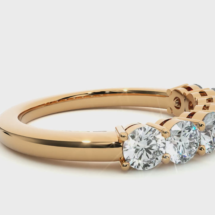 1.13 Carat IJ Color VS1 Clarity Diamond Studded Natural Diamond Ring.