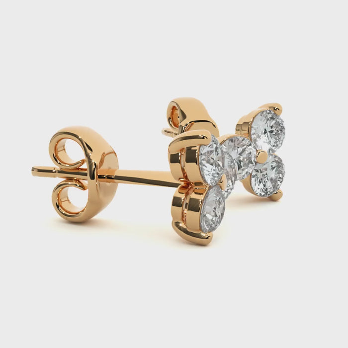 0.44 Carat HI Color VS1 Clarity Diamond Studded Natural Diamond Studs Earrings.
