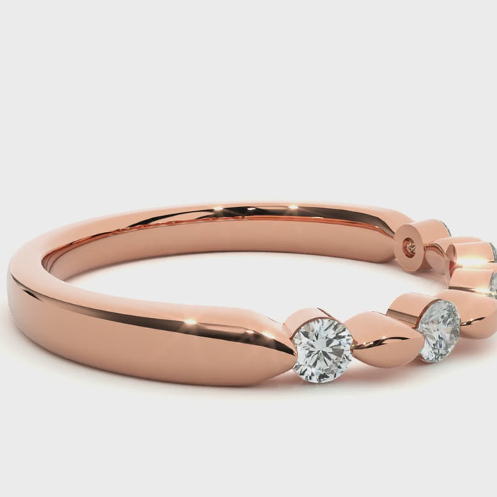 0.26 Carat H Color VS1 Clarity Diamond Studded Natural Diamond Ring.