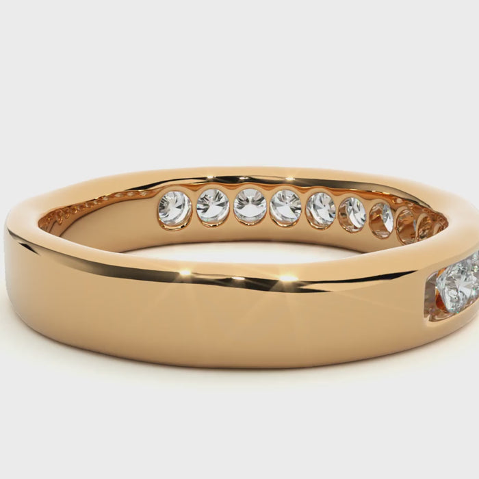 0.52 Carat IJ Color VS1 Clarity Diamond Studded Natural Diamond Ring.