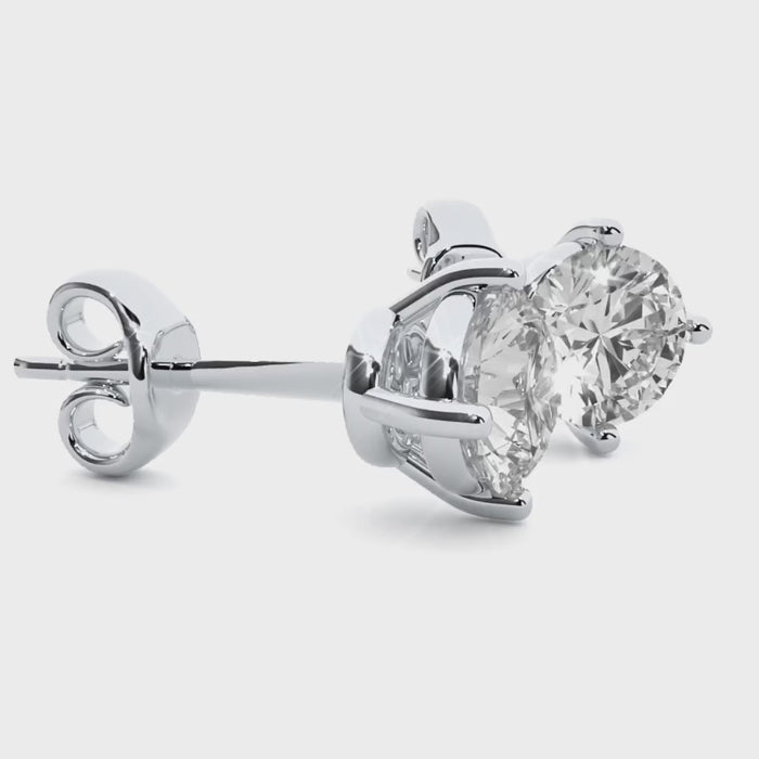 1.05 Carat G Color VS1 Clarity Diamond Studded Natural Diamond Studs Earrings.