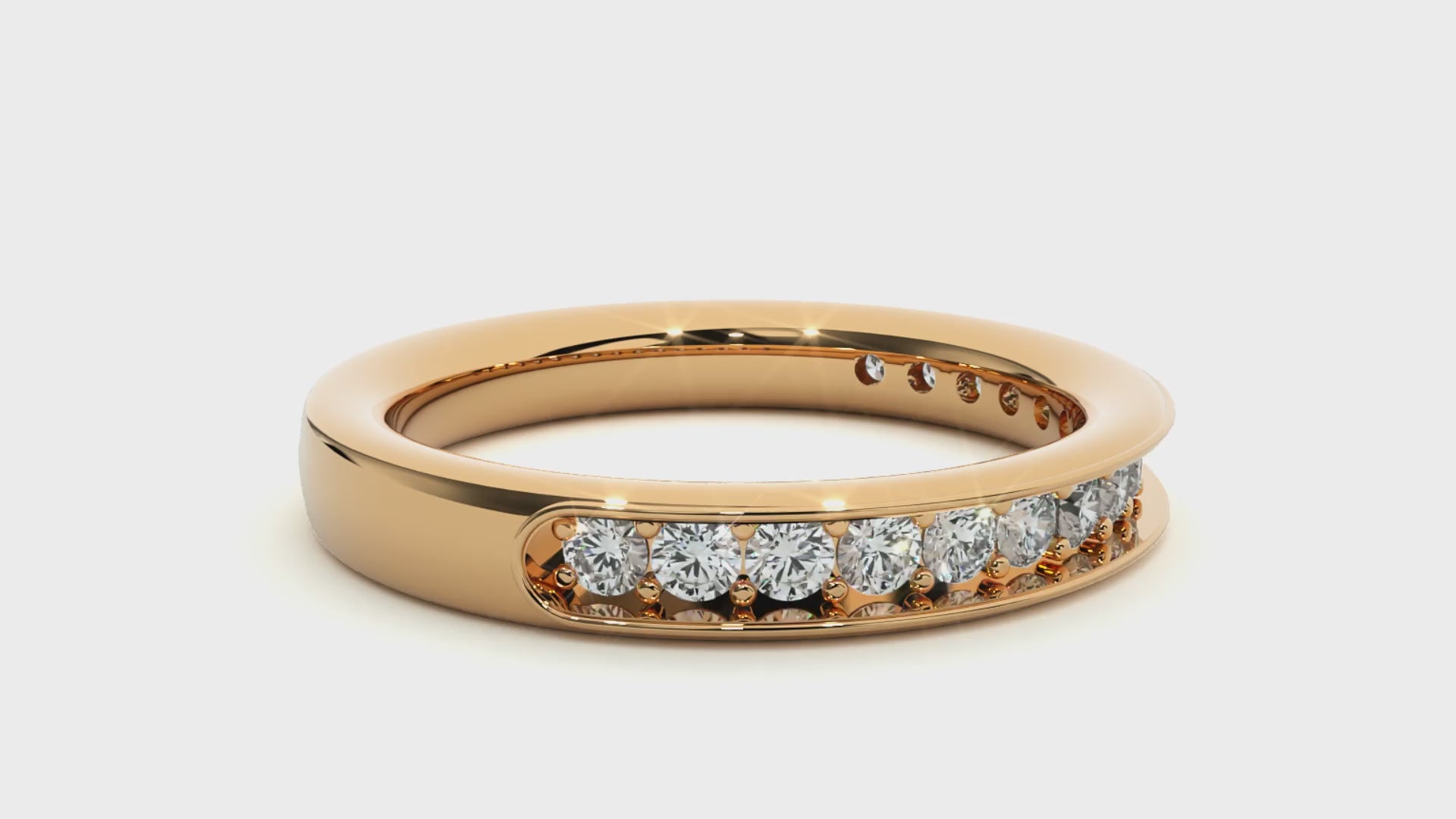 0.41 Carat HI Color VS1 Clarity Diamond Studded Natural Diamond Ring.