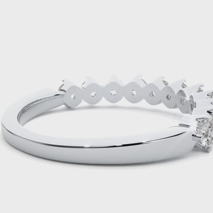 0.57 Carat HI Color VS1 Clarity Diamond Studded Natural Diamond Ring.