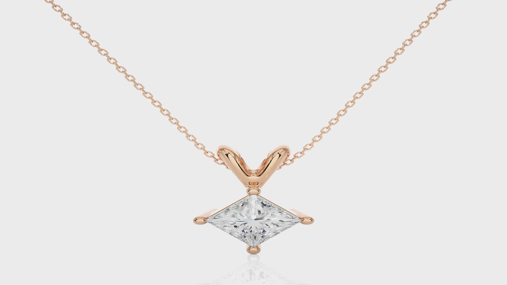 0.50 Carat G Color VS1 Clarity Diamond Studded Natural Diamond pendent.